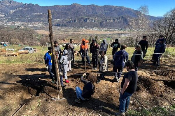 Un frutteto di comunità per Cascina Rapello